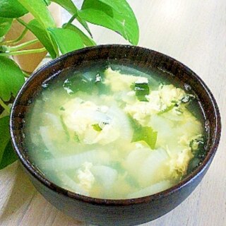 朝食に。たまには味噌汁以外の汁物／タマ玉汁